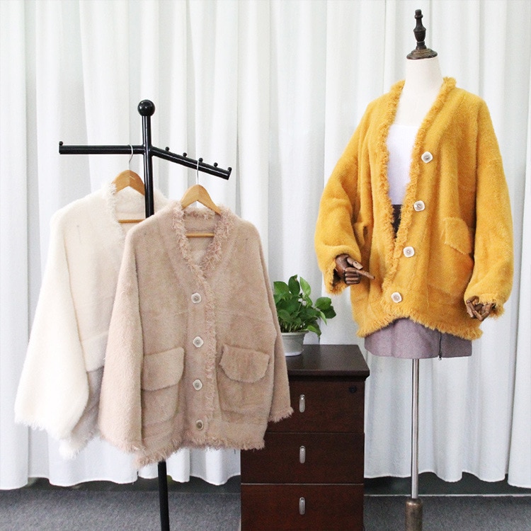 ニットミンクカーディガンセーター レディース 1.3 イミテーションミンク 抜け毛防止コート レディース 秋冬 Vネック ジャカード レタータッセル