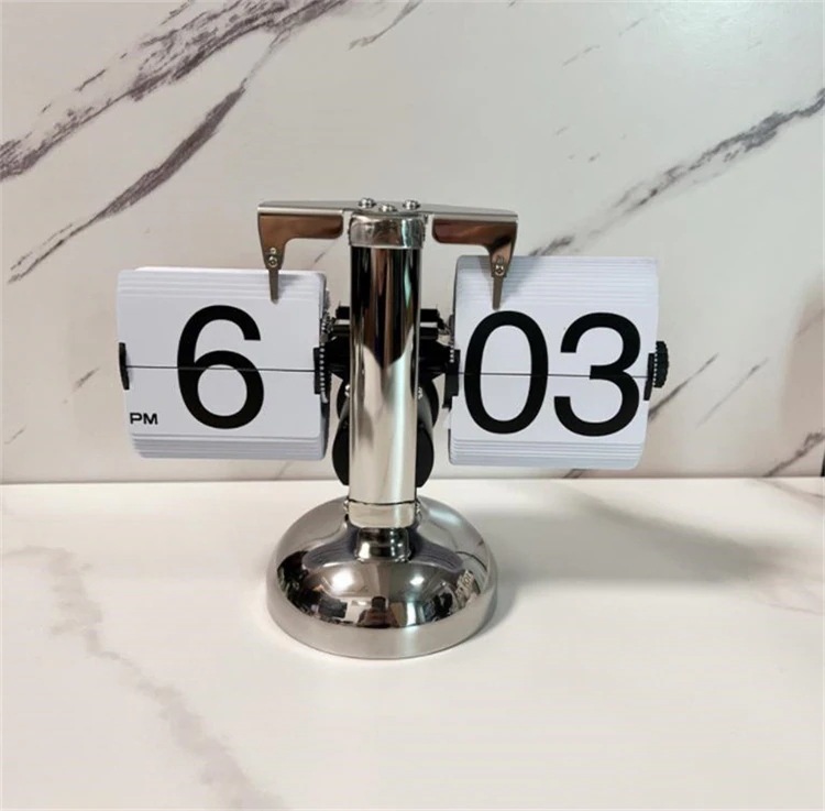 INSスタイル フリップ時計 置時計 クラシック リビング デスクトップ レトロ 小天秤 自動改ページ 時計 工芸品 一脚時計 書斎 お祝いギフト ビジネスギフト 7,399円