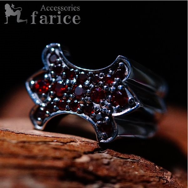 ハードブラックロジウムガーネットボーンシルバーリング