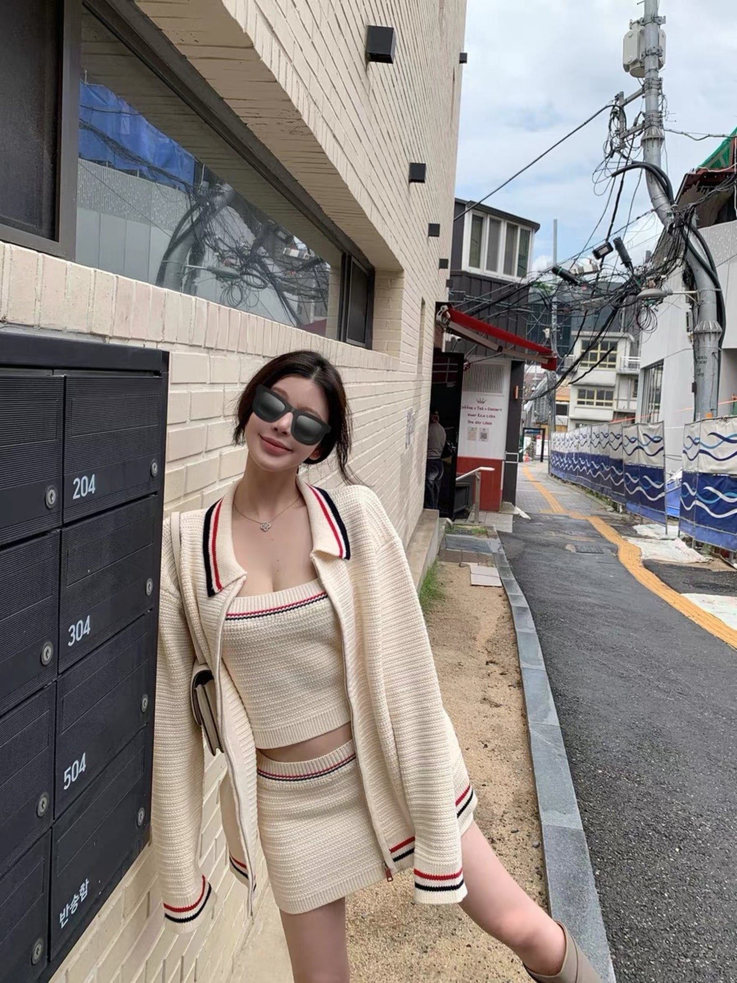 ミュージッパーニットジャケットスリーピース