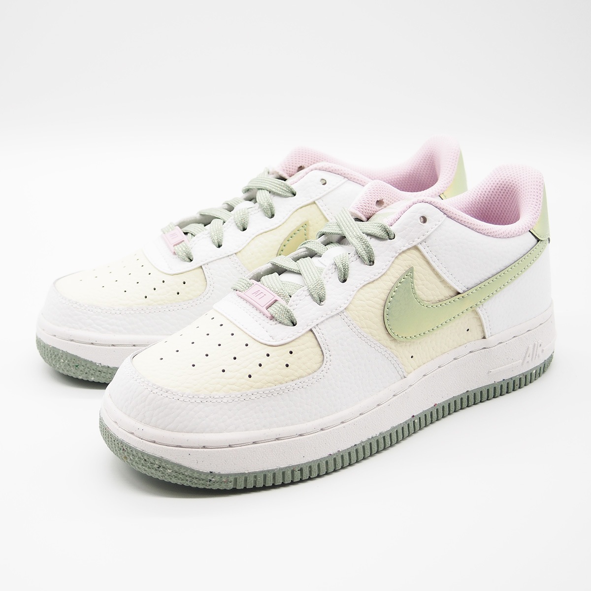 AIR FORCE 1 LV8 (GS) SUMMIT WHITE/HONEYDEW レディース ユース スニーカー
