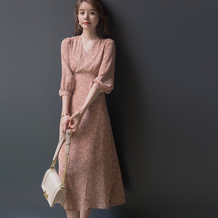 ワンピース フレアワンピース ミドル丈 袖あり 七分袖 Vネック スリム 細身 Aライン シフォン ハイウエスト ポリエステル 薄手 大人可愛い きれいめ シンプル カジュアル 大人 上品 お洒落