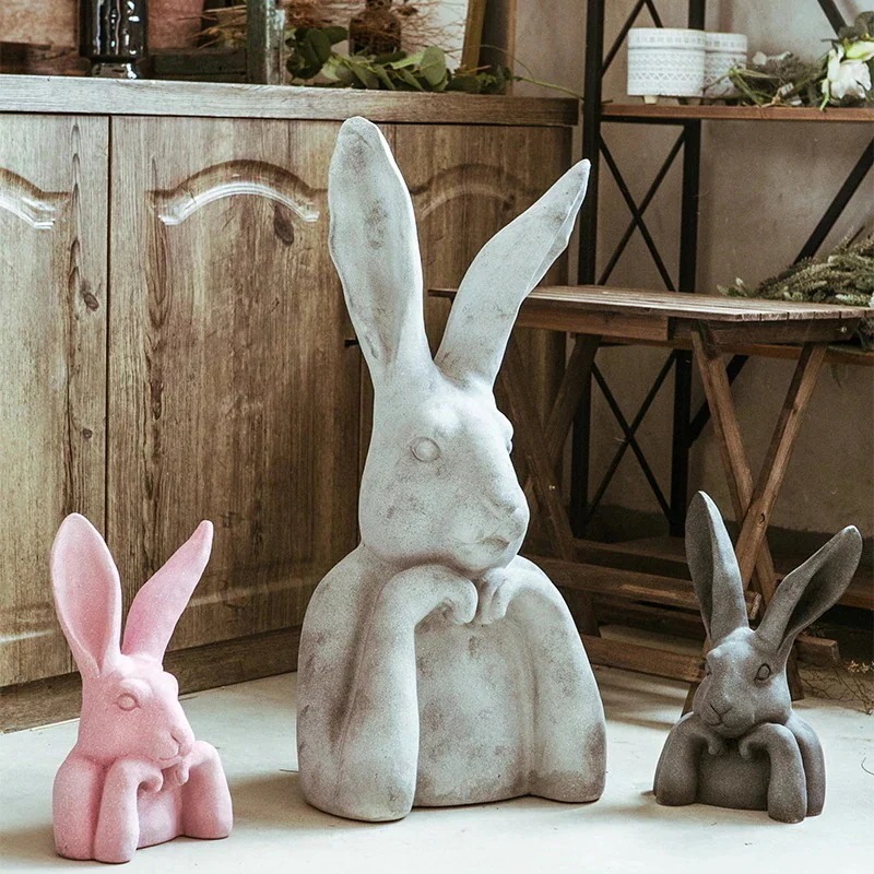 ウサギの装飾オブジェ 高さ79cm 17,853円