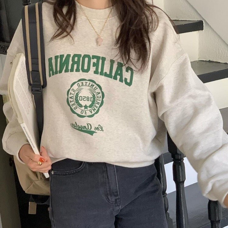 セーター トップス 長袖 ラウンドネック ゆったり かわいい 大人可愛い シンプル カジュアル 大人 上品 おしゃれ お洒落 かっこいい レトロ 大人女子 こなれ感 ラフ キュート ガーリー モード系