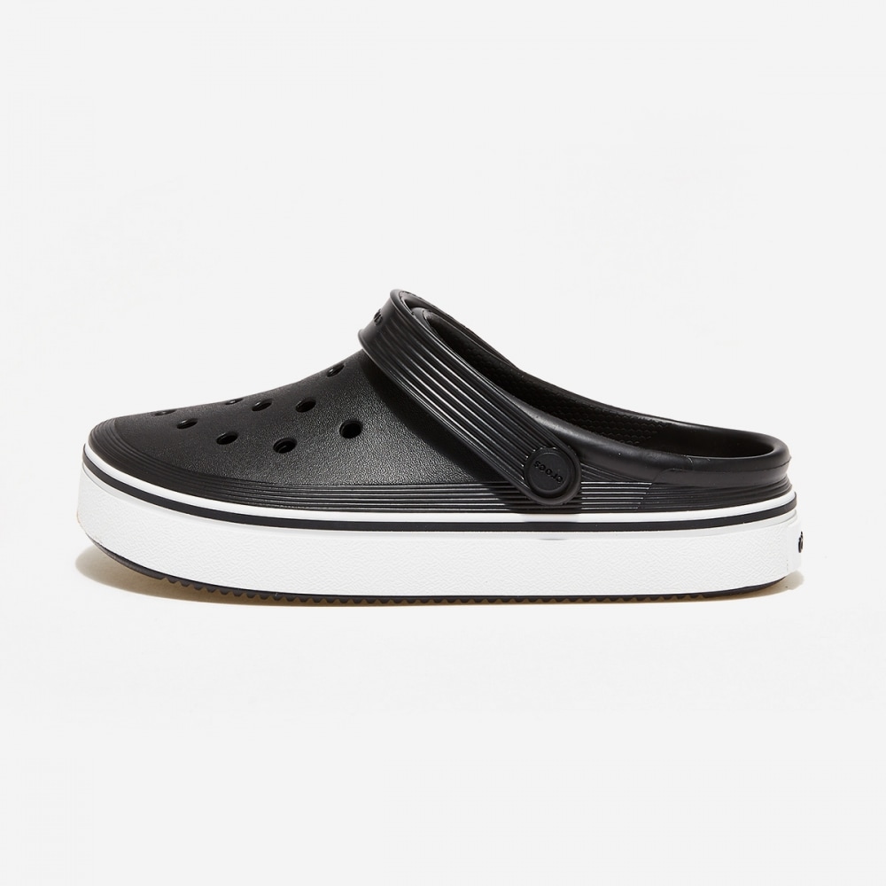 クロックスオフコートクロッグ CRS208371-ブラック 7,830円