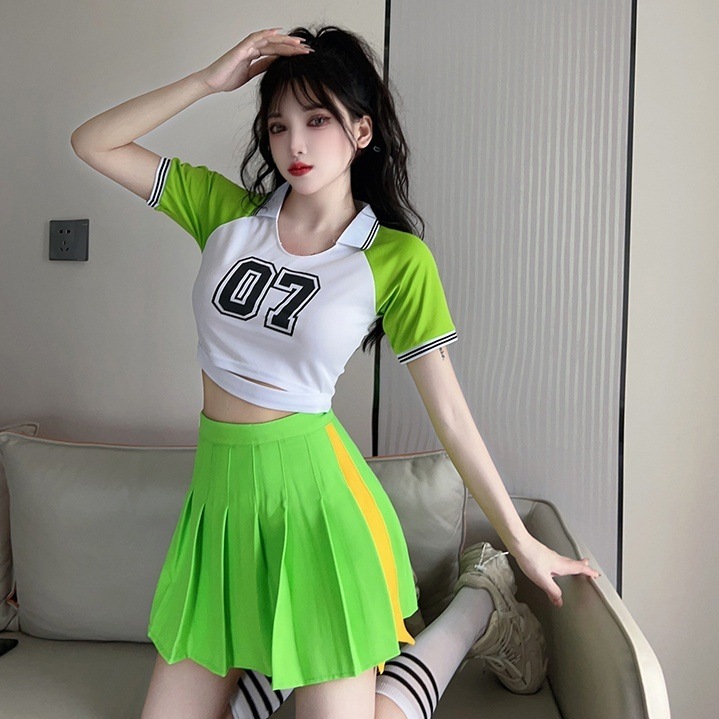 セットアップ 2点セット チアリーディング 応援団 衣装 カットソー 半袖 ソリッドカラー 襟付き プルオーバー ショート丈 ミニスカート プリーツスカート ハイウエスト ウエストゴム ミニ丈