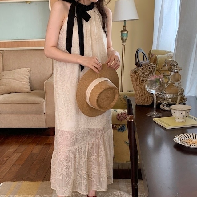 2024春夏ワンピース ドレス ミモレ丈 ホルターネック リボン ノースリーブ Aライン レース ゆったり 細見え 夏 白 ホワイト きれいめ おしゃれ かわいい キュート 韓国ファッション レディー