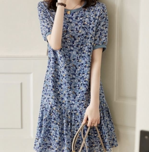 ワンピース デート フレアワンピース ミモレ ミモレ丈 袖あり 半袖 かわいい 大人可愛い きれいめ シンプル カジュアル 大人 上品 おしゃれ お洒落 かっこいい レトロ 大人女子 こなれ感