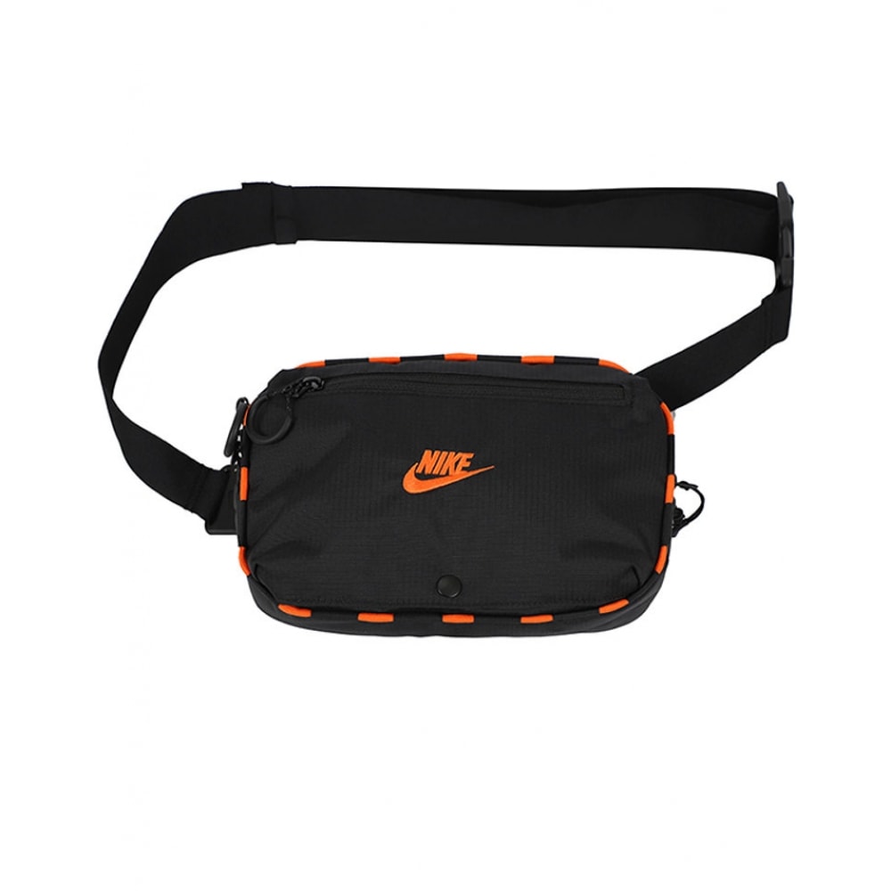 ナイキ クロスバック ヘイワード パトロール クロスボディ バッグ 8,768円