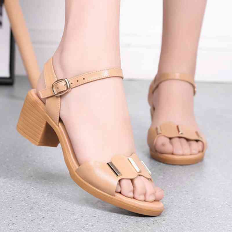 サンダル レディース 歩きやすい 秋 オフィス 静音 スポーツ ビーチ 暖かい レザー レザー 室内 春 おしゃれ ヒール 冬 革 人気 つま先 厚底 夏 ボア 海 つっかけ 疲れにくい 白 シューズ