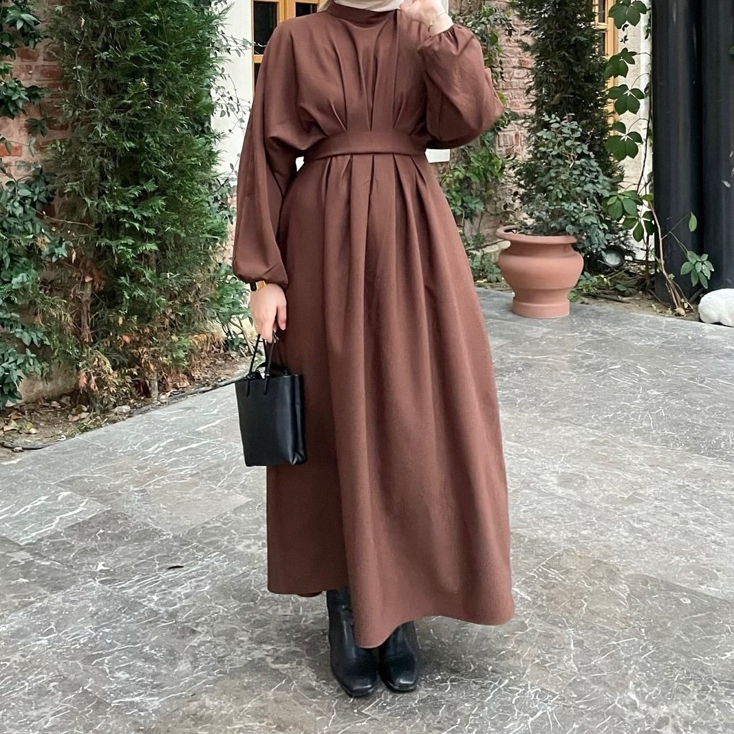 ドレス 衣装 ドレスワンピース ロングワンピース 長袖 ボリューム袖 クルーネック ハイウエスト ウエストマーク ロング丈 ステージドレス 発表会 セミフレア かわいい 大人可愛い きれいめ シンプル 7,973円