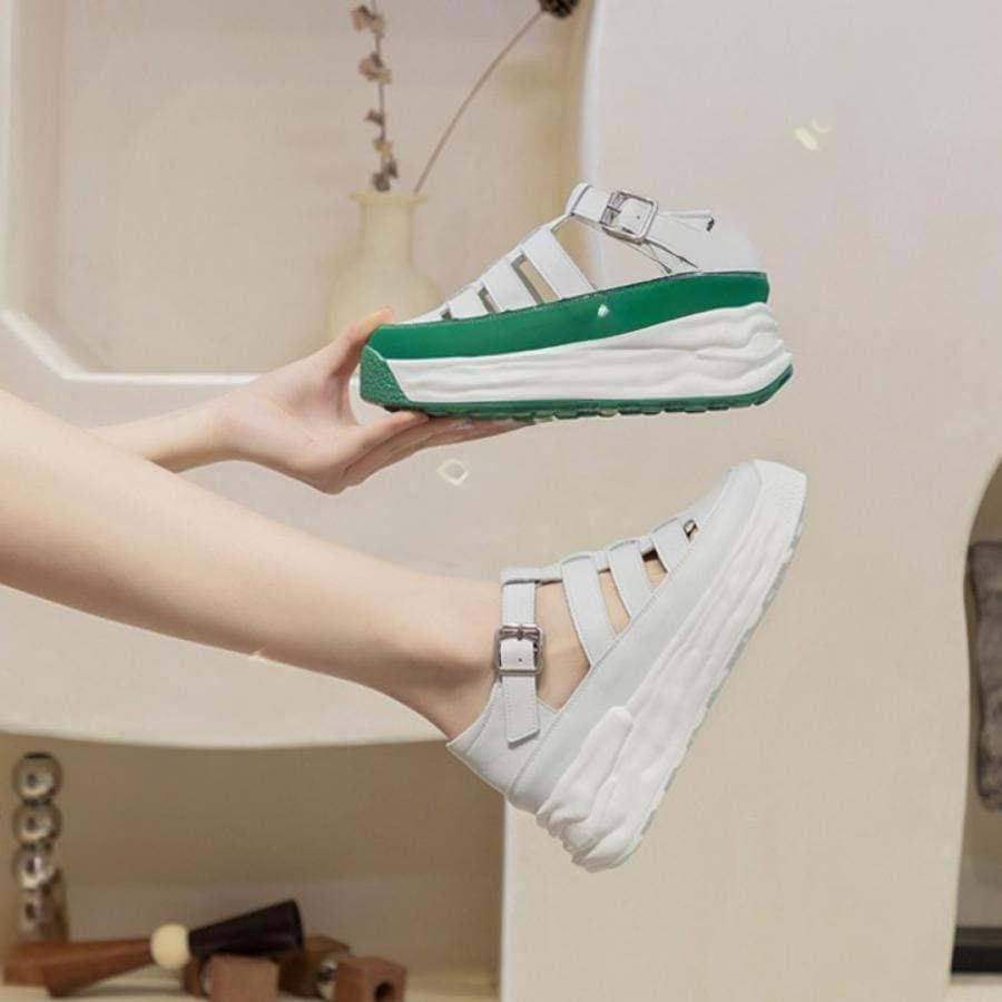 2025新品 数量限定 ラウンドトゥ ミュール サボ スニーカー スリッポン レディース かかとなし 厚底 軽量 アウトドア インヒールスリッポン レディースシューズ 通気性 短納期