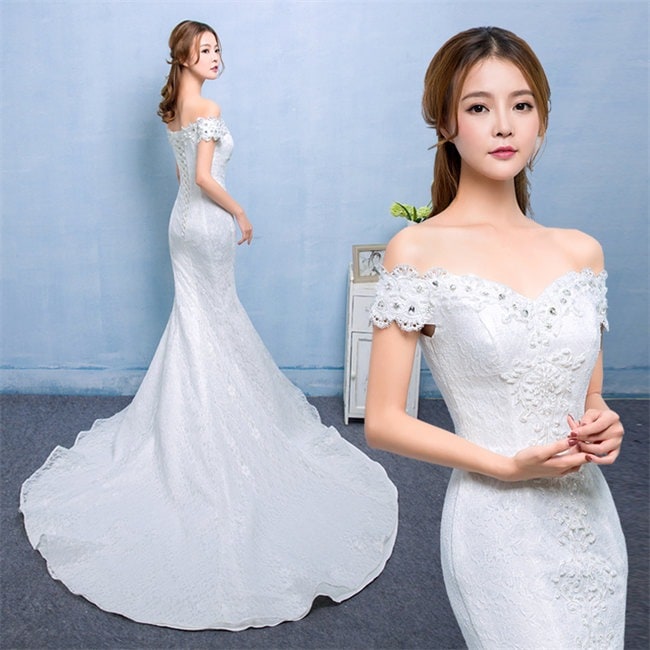ホワイト ウェディングドレス　ウェディングドレス オフショルダー　マーメイド風　トレーン　総レース　縦襟 Aライン 編み上げタイプ 撮影 披露宴 結婚式 演奏会 海外挙式ドレス　パーティードレス　花嫁