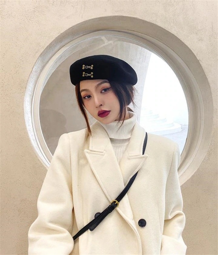 【急速出荷!】追加発売品質保証ウール ベレー帽 女性 暖かさ 韓国版 ファッション 百掛け レトロ ペインターハット 折りたたみ式