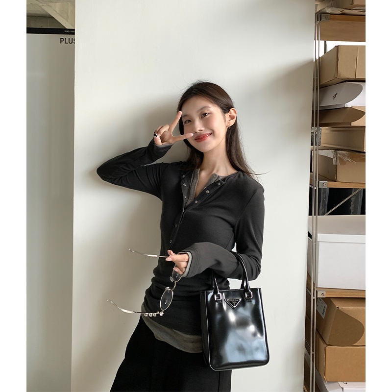 コントラストカラーフェイクツーピースヘンリーカラーボトムスレディース秋冬アメリカンレトロスリムスリム長袖tシャツ 5,384円