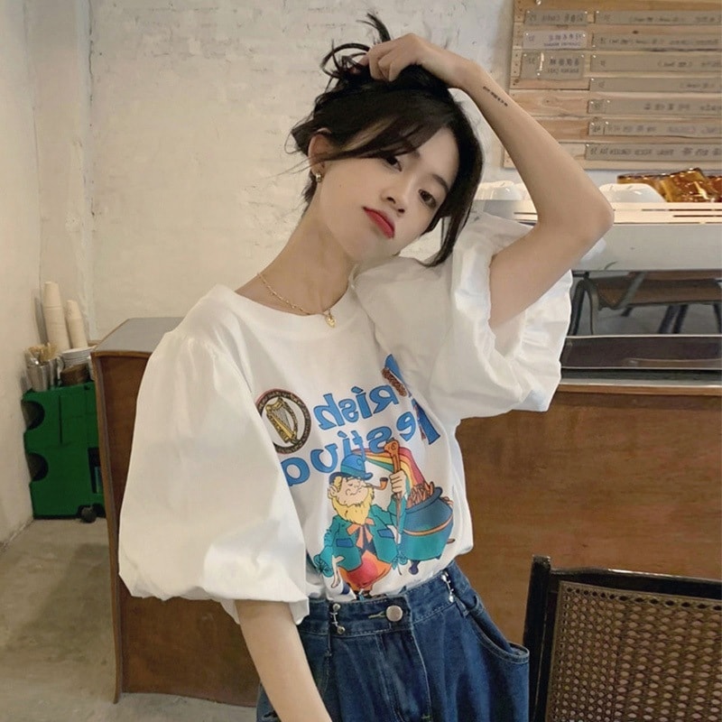 トップス Tシャツ カットソー 袖あり 半袖 ボリューム袖 ラウンドネック かわいい 大人可愛い カジュアル ラフ キュート ガーリー 主役級 存在感 柄 プリント キャラクター 春 夏 10代