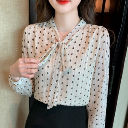 トップス ブラウス リボン かわいい 大人可愛い きれいめ シンプル 大人 上品 おしゃれ お洒落