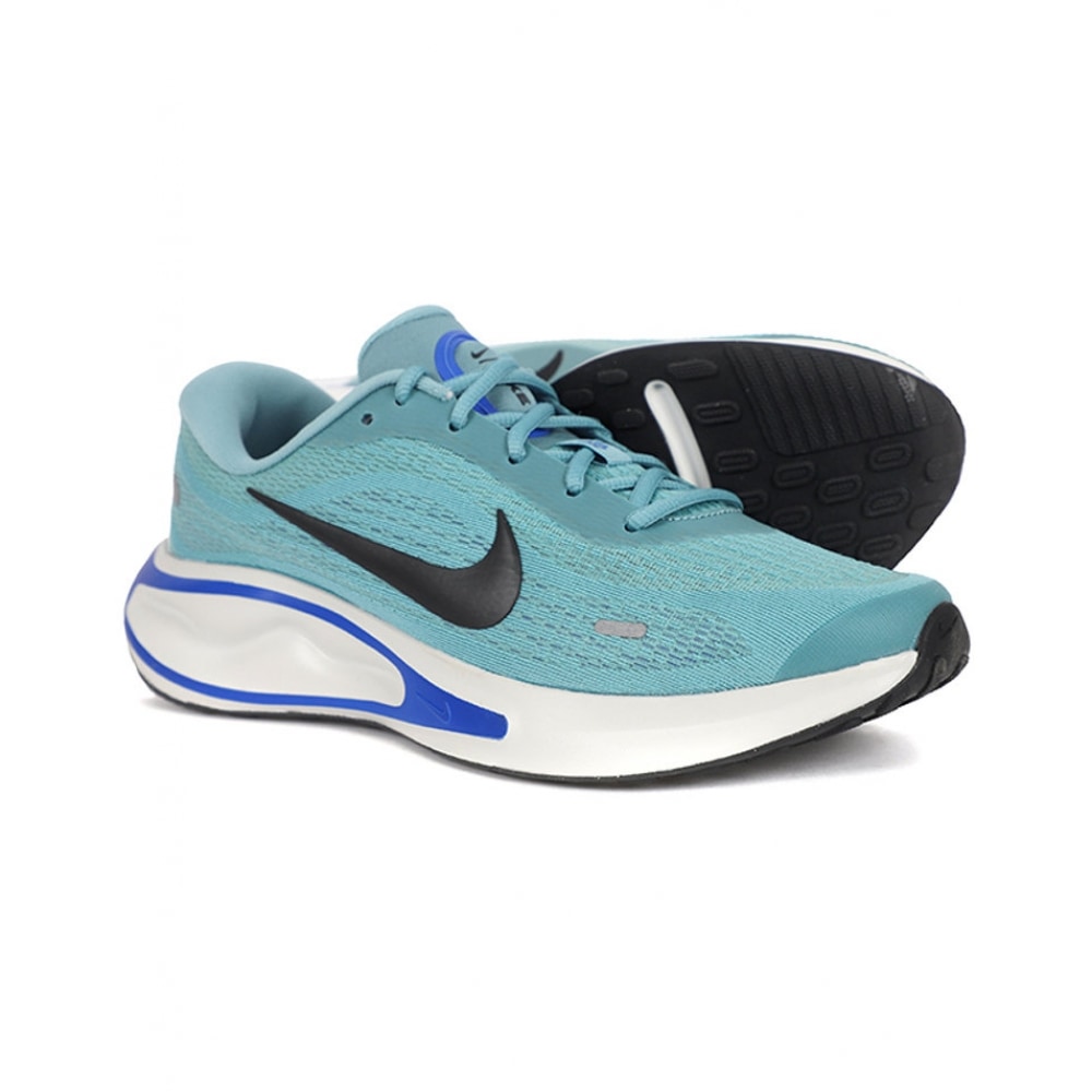 Nike ランニングシューズジャーニーラン