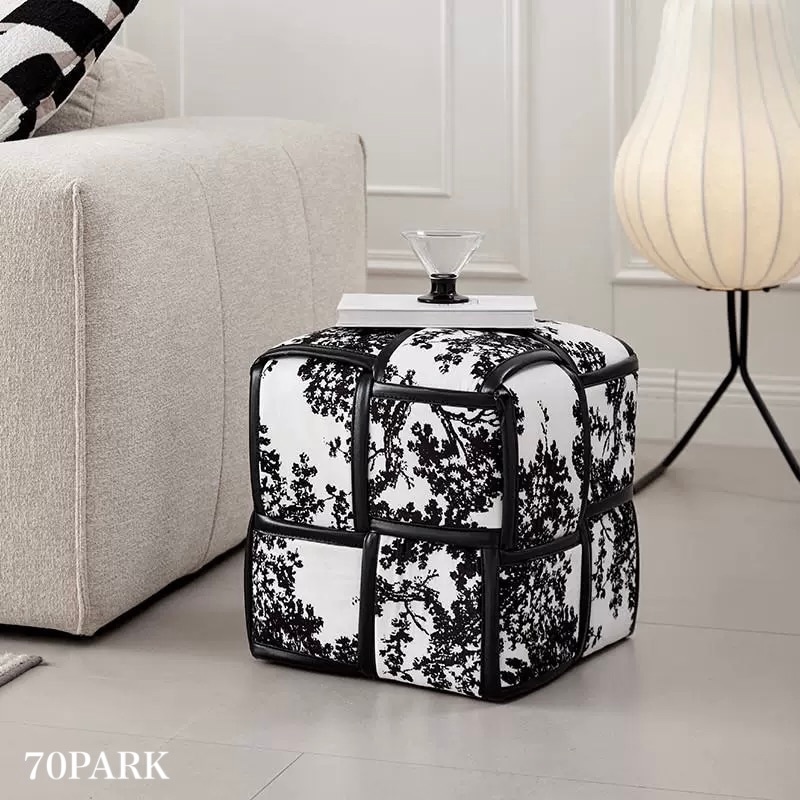 モノトーン キューブ型 編み込み スツール 全2色 オットマン 高さ35cm サイドテーブル 玄関 おしゃれ テーブル 韓国インテリア 韓国雑貨 韓国っぽ インテリア雑貨 韓国 北欧 70PARK