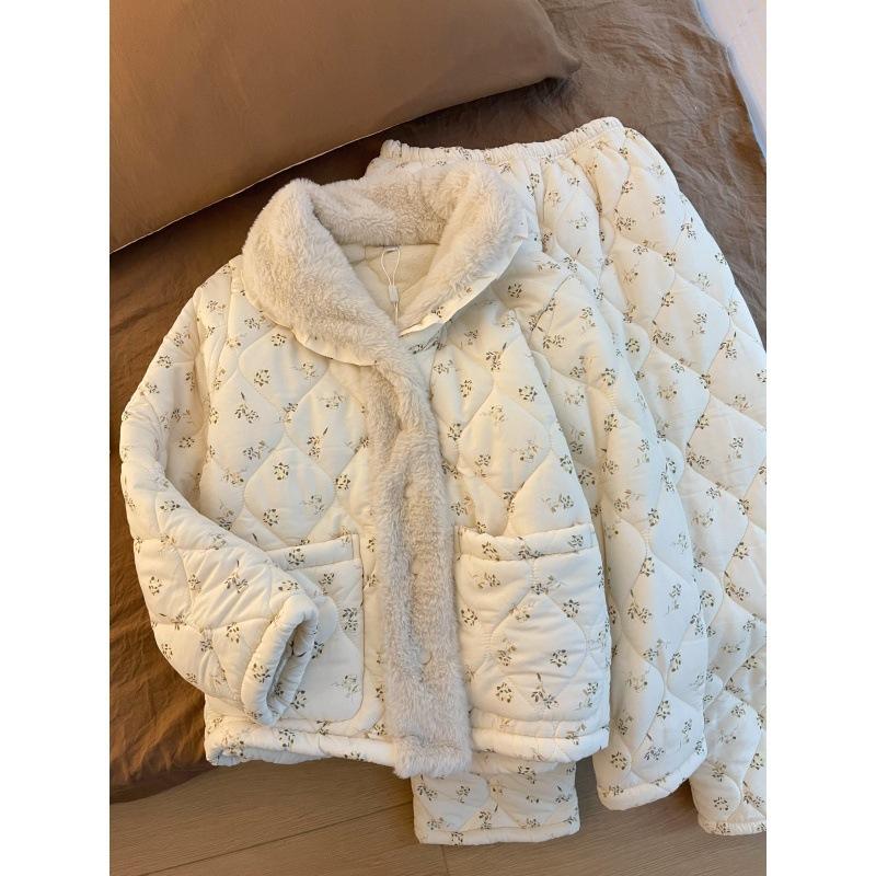 甘くて柔らかくてふわふわの花柄キルティングパジャマ女性用 05 冬の新しい大きいサイズの外出用ホームウェアセット
