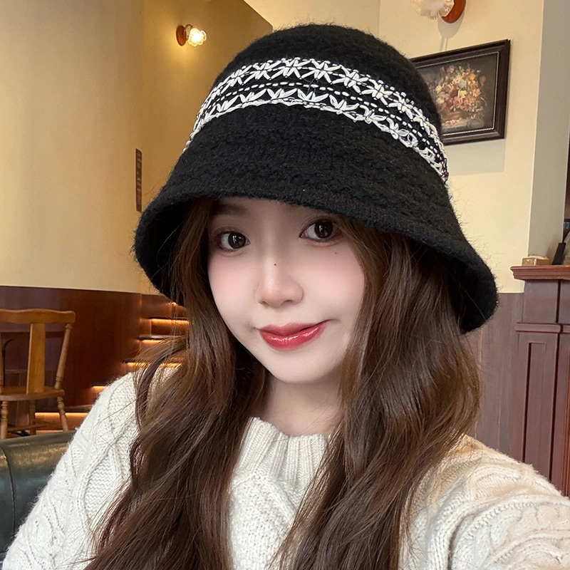 帽子レディース羊毛入り漁師帽冬の韓国版ファッションカラー保温耳保護顔見せバケット帽