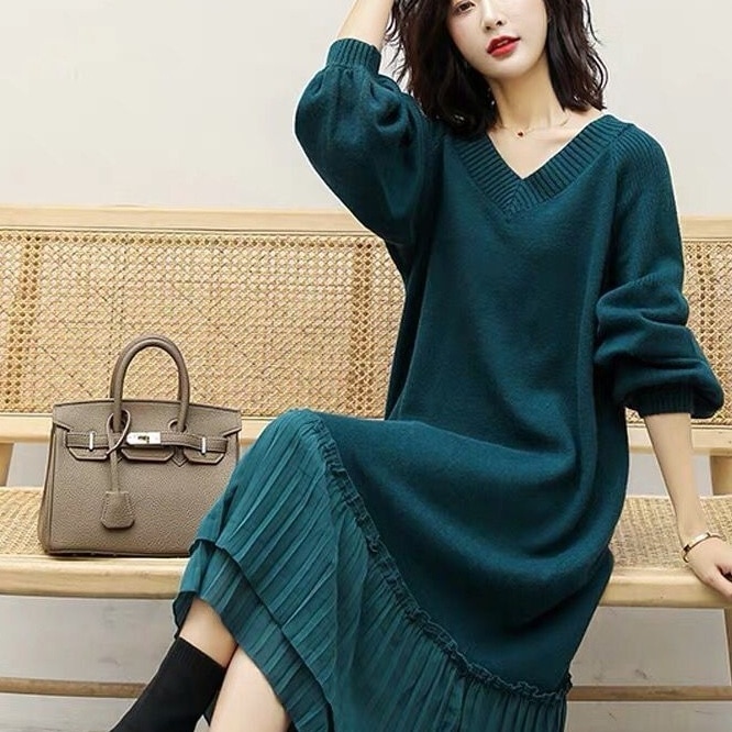 ワンピース ロングワンピース ニットワンピース 長袖 Vネック ロング丈 ニット かわいい 大人可愛い きれいめ シンプル 上品 おしゃれ かっこいい レトロ ラフ こなれ感 個性的 主役級 存在感