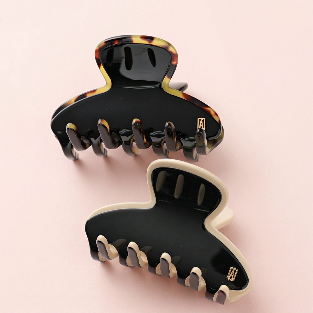 ALEXANDRE DE PARIS アレクサンドル ドゥ パリ ヘアクリップ ACCS-17854-02P23 ACCS-17854-02 レディース 髪留め ヘアアクセサリー ロゴ カラー2色