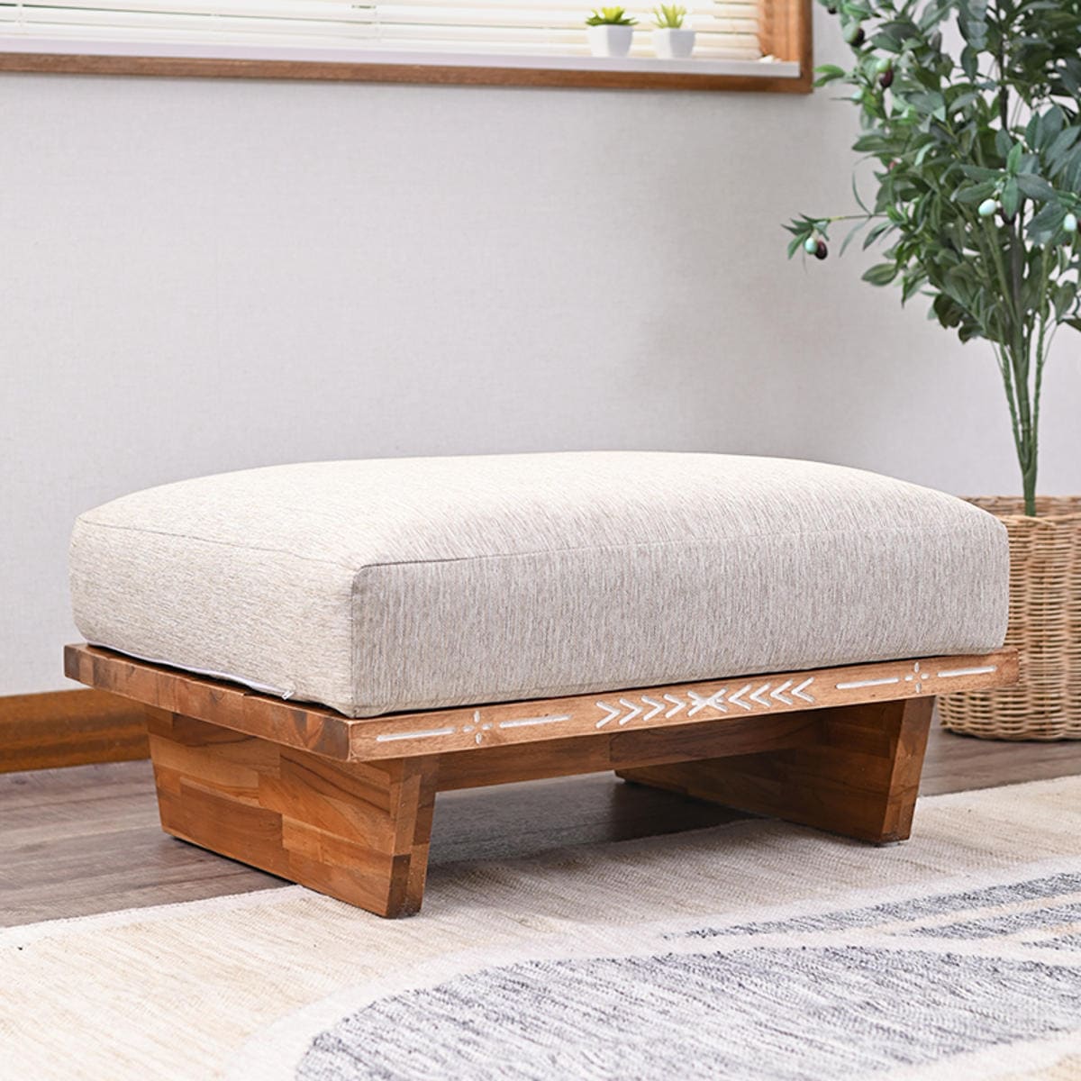 カジュアルハワイアン オットマン Ohana 腰掛け クッション 1P 一人掛け ソファ チェア 椅子 天然木 ハワイアン家具 インテリア 玄関チェア 足置き 木製椅子