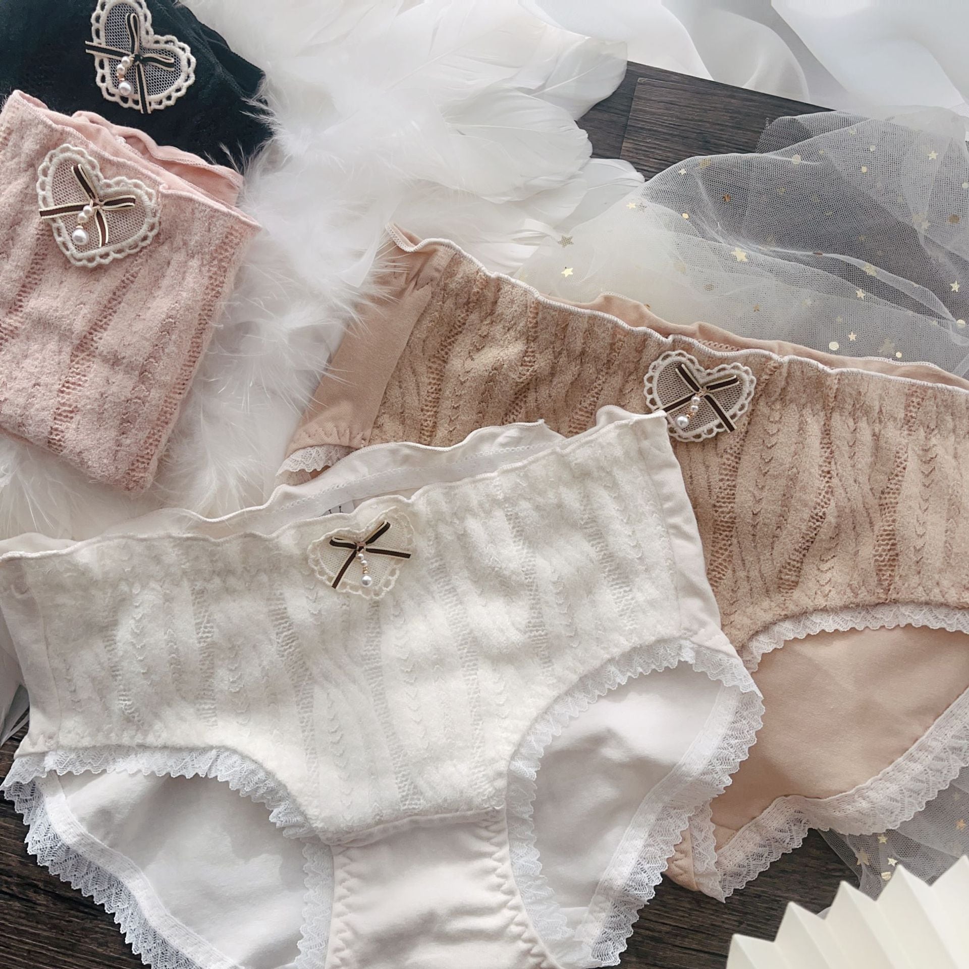 【1点ご購入 で10点プレゼントいたします】モチモチ純綿股間釘珠蝶結びかわいいレトロ少女パンツレディースミッドウエスト三角パンツ