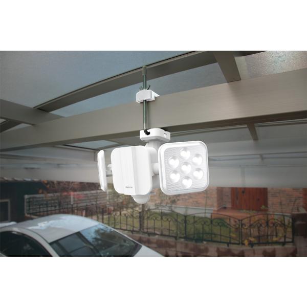 防犯センサーライト 人感 屋外照明 ソーラー発電 防雨 強力防犯性能 夜通し点灯 最大900ルーメン 5Wx2灯 フリーアーム式 LED