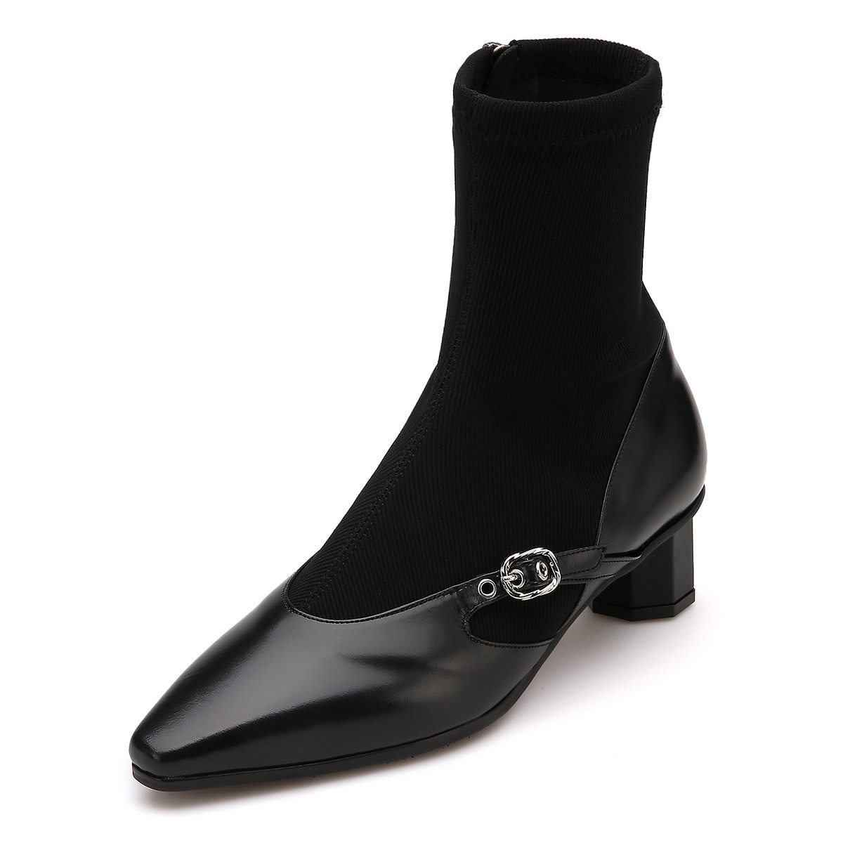 ォォ皚ォィ Cosmina AM211548