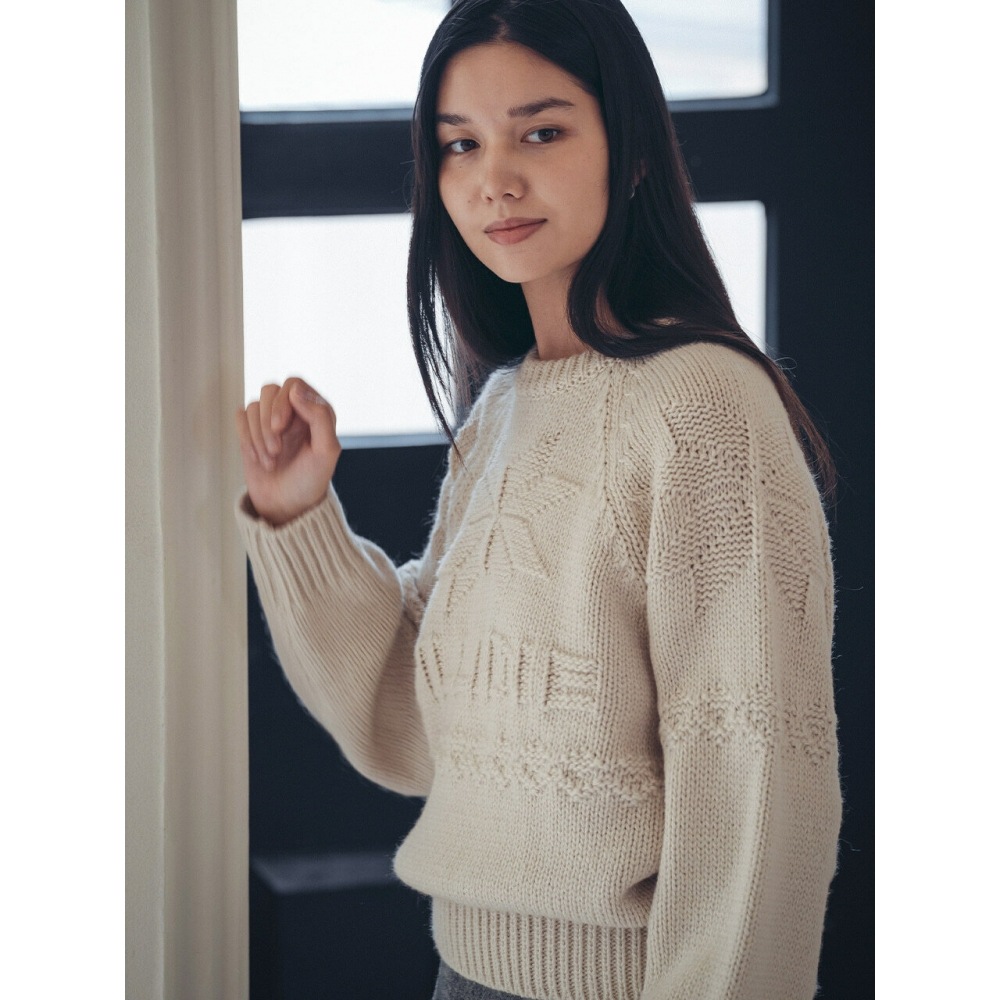 TILLIDIE ロゴポイントスノーフレークウールニットクリーム