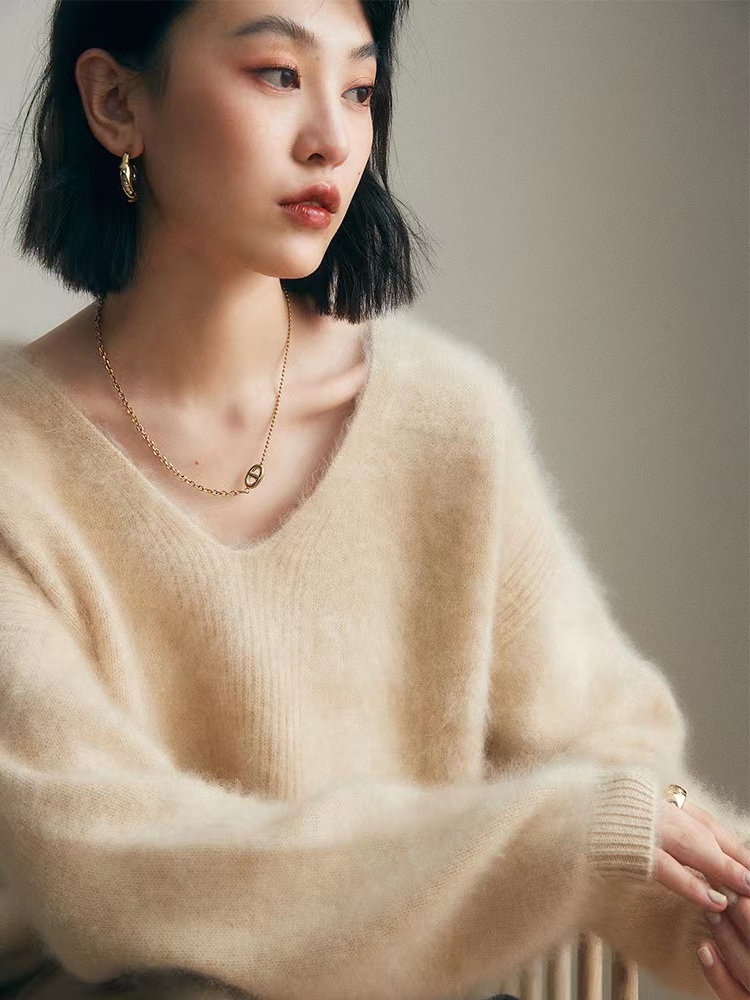 レディース トップス ニット セーター 長袖 Vネック かわいい 大人可愛い きれいめ シンプル カジュアル おしゃれ ラフ ガーリー エレガント 無地 春 秋 冬 学生 デート お出かけ お泊まり