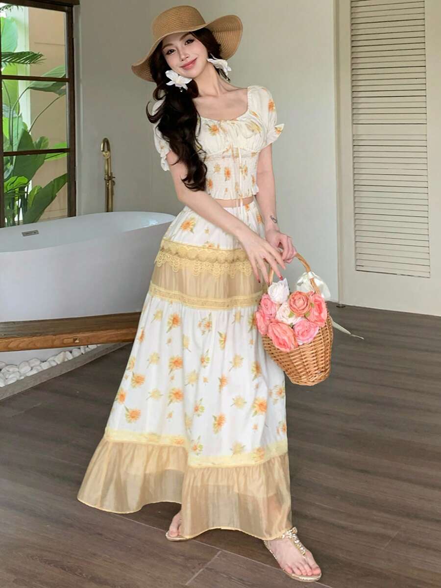春夏 イエロー フローラル オールオーバープリント レース&メッシュ パッチワーク ショートトップ半袖ブラウスエレガントなバカンス ビーチ フレアAライン