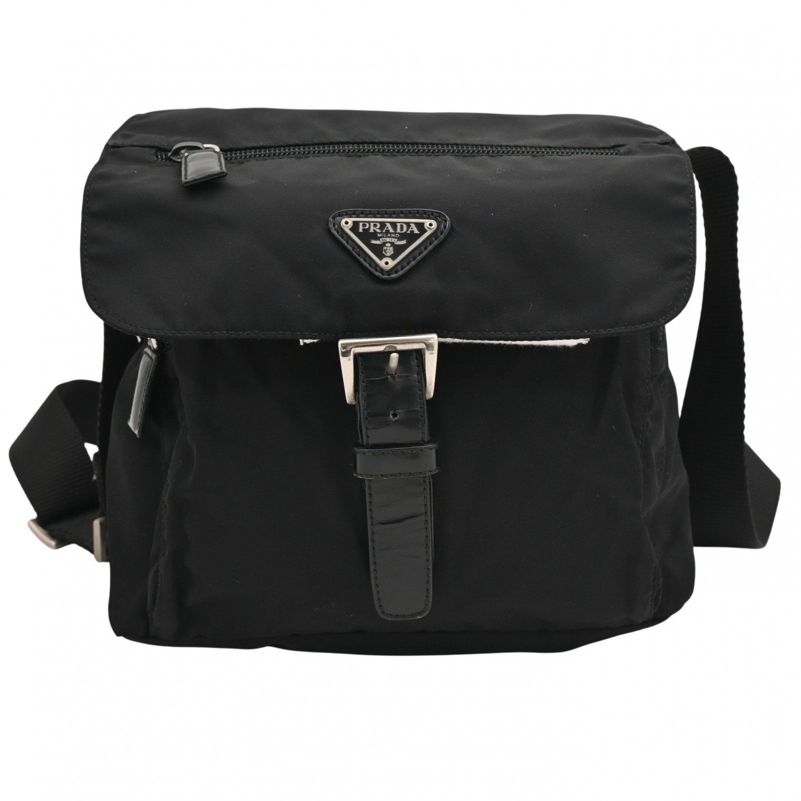 プラダ ロゴプレート ナイロン フラップ ショルダーバッグ ブラック Aランク pr6425cc