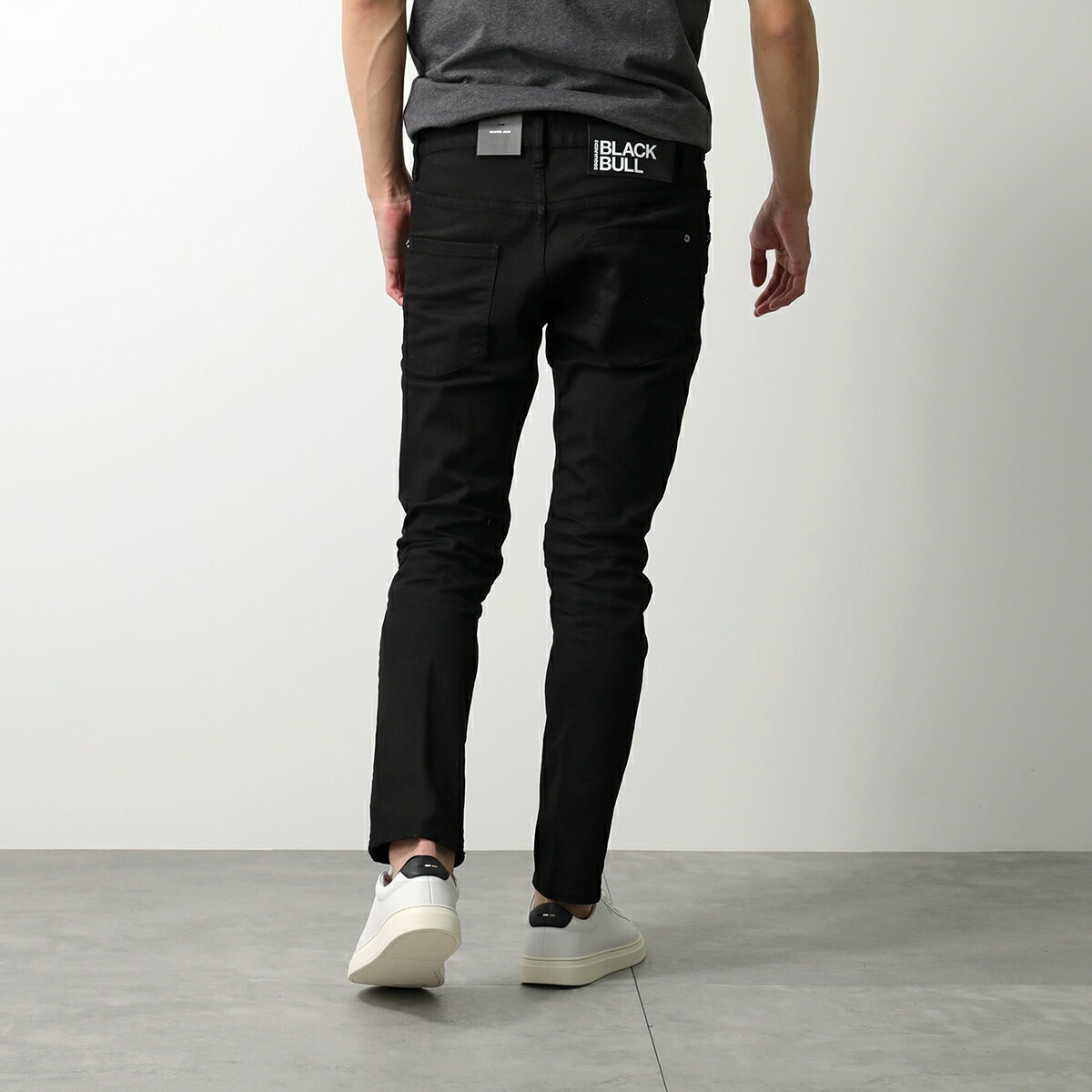 DSQUARED2 ディースクエアード ジーンズ SKATER JEAN スケーター S74LB1491 S39781 メンズ スリム デニムパンツ 900