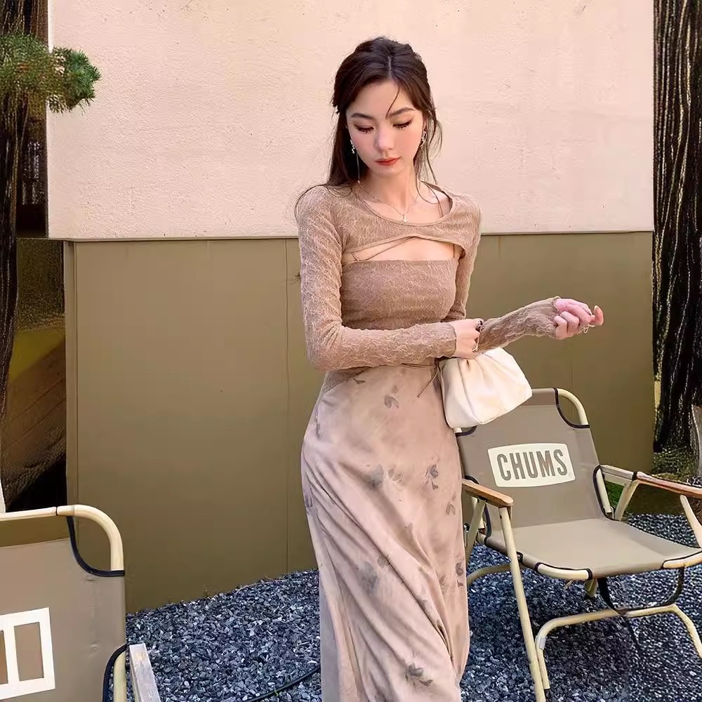 女性のための新しい中国風インク花柄ロングスカート 2024 夏の新しいスタイル優しい気質サスペンダードレスブラウススーツ固体