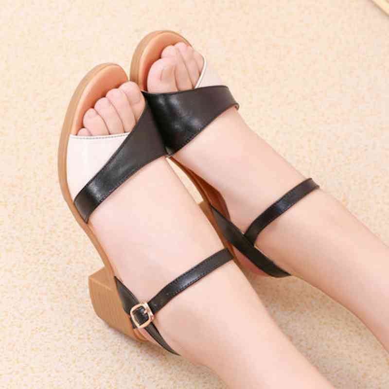 サンダル レディース 皮 ヒール オフィス 白 おしゃれ 歩きやすい 暖かい ブランド 革 ぺたんこ シューズ ボア ナース 春 室内 夏 つま先 人気 海 秋 スリッパ 冬 つっかけ スリッポン 厚