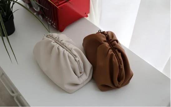 織バッグ レザー クラウドバッグ 牛革 フォールドバッグ レザー女性バッグ ショルダー メッセンジャーバッグ 餃子バッグ