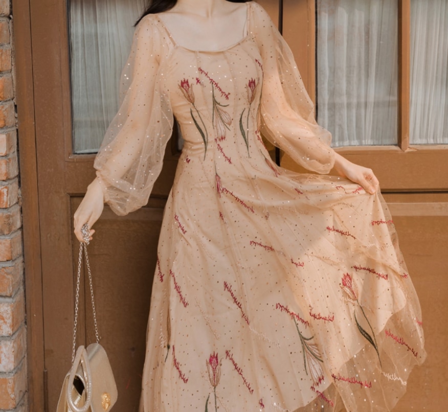 スパンコール ランタンスリーブ ワンピース ワンピドレス マキシ マキシ丈 袖あり 長袖 ボリューム袖 スクエアネック 襟なし ストレート Iライン 刺繍 チュール ウエストマーク ファスナー