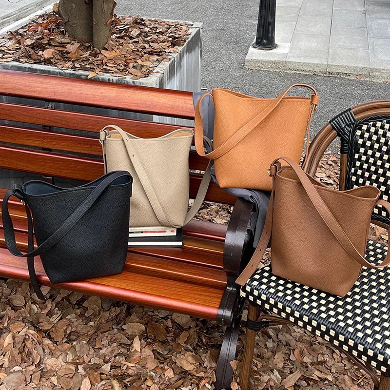 大容量 バック 本革 トートバ ッグ 通勤 B161 レディース バケツバッグ ショルダーバッグ 韓国 韓国ファッション バッグ 斜めがけバッグ カバン 肩ベルト調節可能バッグショルダーバッグ