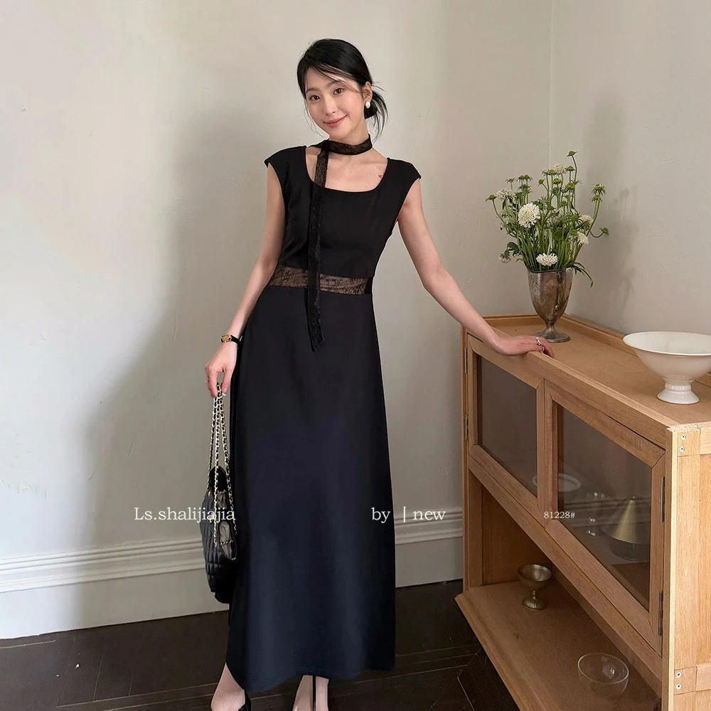 パーティードレス ロングドレス ワンピース 黒 春 夏 秋 結婚式 謝恩会 お呼ばれ 着痩せ おしゃれ 個性的 透かし彫り 透明感 レース 高校生 大学生 スクエアネック 袖あり 大人 落ち感 高級感