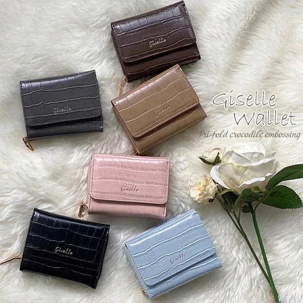 CÉLINE 三つ折り財布 クロコダイル風型押し