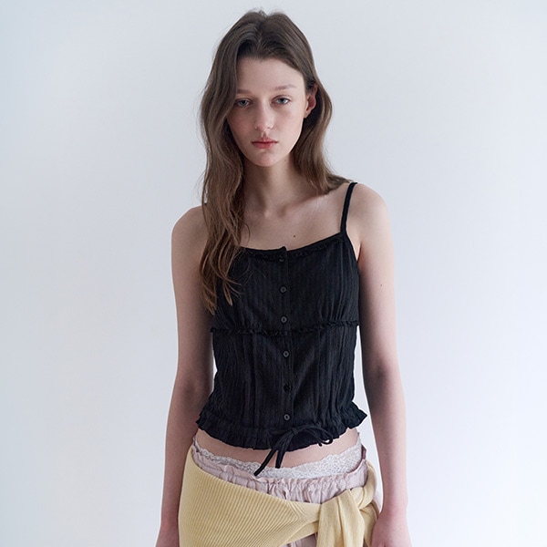 PINTUCK LACE CROP SLEEVELESS BLOUSE BLACK