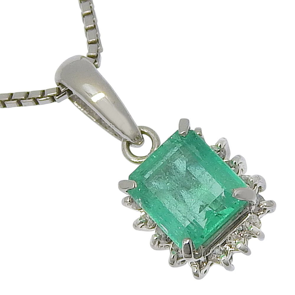 ネックレス Pt900プラチナ エメラルド Pt850プラチナ 0.10 E1.17 約5.8g レディース 中古品 A-ランク