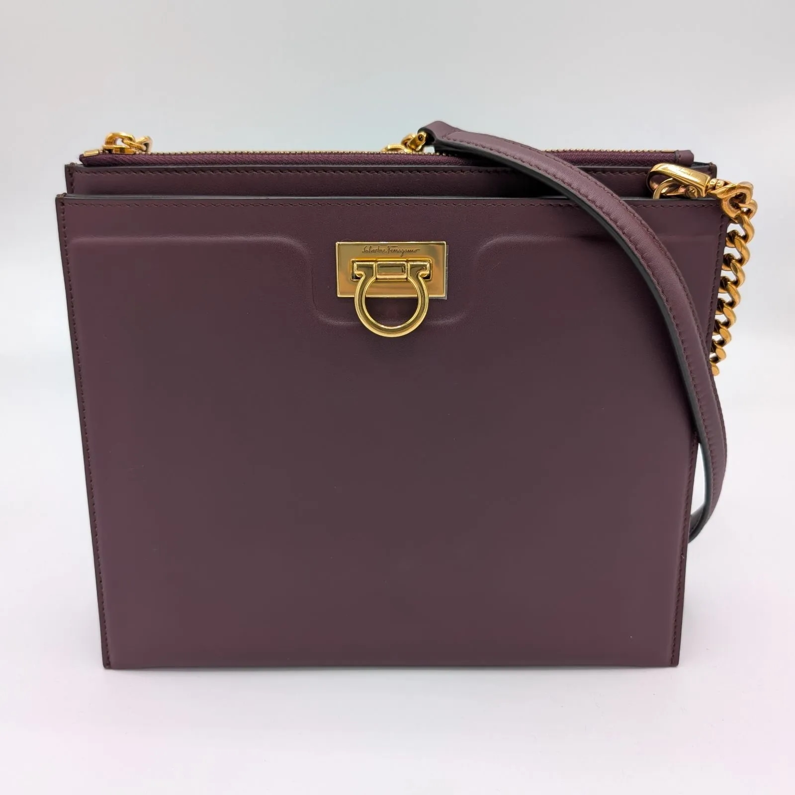 【美品】ガンチーニ チェーンショルダーバッグ レザー ボルドー