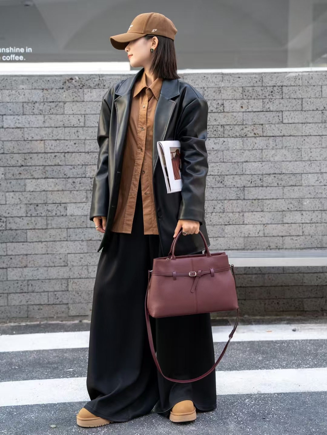 通勤本革ショルダーバッグ　通学トートバッグ　レディース 肩掛けバッグ　韓国ショルダーバッグ　大容量トートバッグ