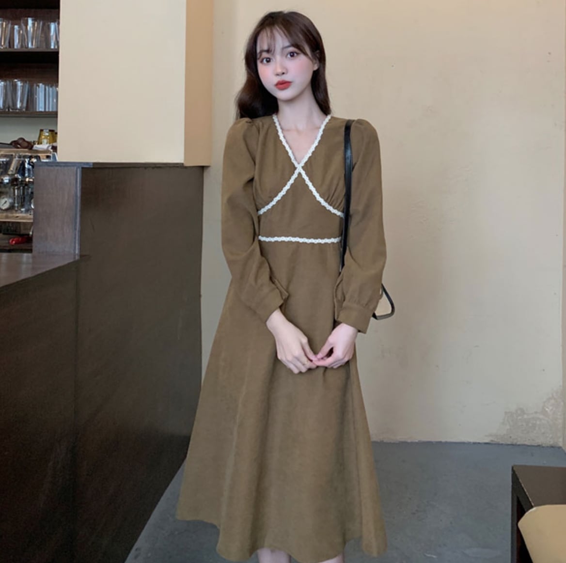 ワンピース デート 膝下 ミモレ ミモレ丈 袖あり 長袖 かわいい 大人可愛い きれいめ シンプル カジュアル 大人 上品 おしゃれ お洒落 主役級 存在感 春 秋 10代 20代 30代 レディース