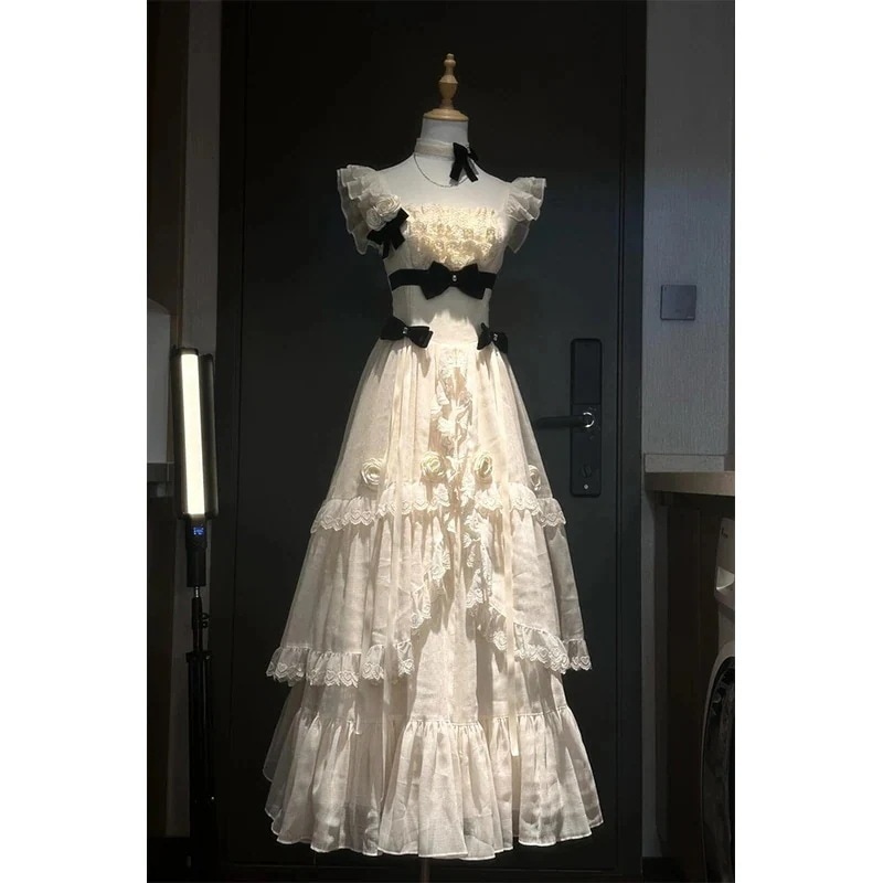 大きな裾ケーキがエレガントなお嬢様 ロングドレス ライトドレス ウェディングドレス 5,964円