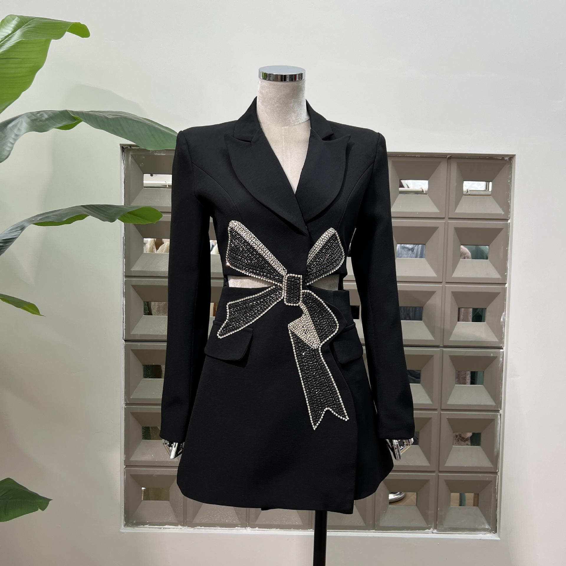 クール颯乾練大さん気場軽奢蝶結びビーズ飾り腰スーツワンピース春新 6,511円